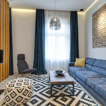 Luxury Apartment by Hi5 -Andrássy Suite Budapeste Exterior foto